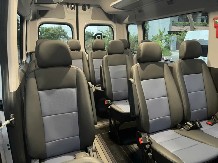 Ford Transit – Hyundai Solati 16 chỗ – ảnh 5