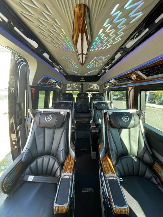 Limousine DCar – Solati 9 chỗ – ảnh 6