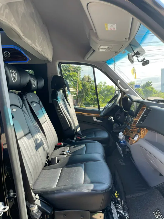 Limousine DCar – Solati 9 chỗ – ảnh 8