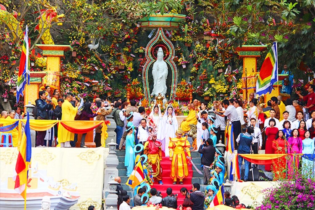 Lễ hội Quán Thế Âm Ngũ Hành Sơn: Di sản Văn hóa Phi vật thể Cấp Quốc gia 8 Lễ hội Quán Thế Âm Ngũ Hành Sơn